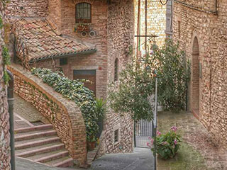 Alleys and little squares of Assisi - Venues of Birba Festival Storytelling in Assisi